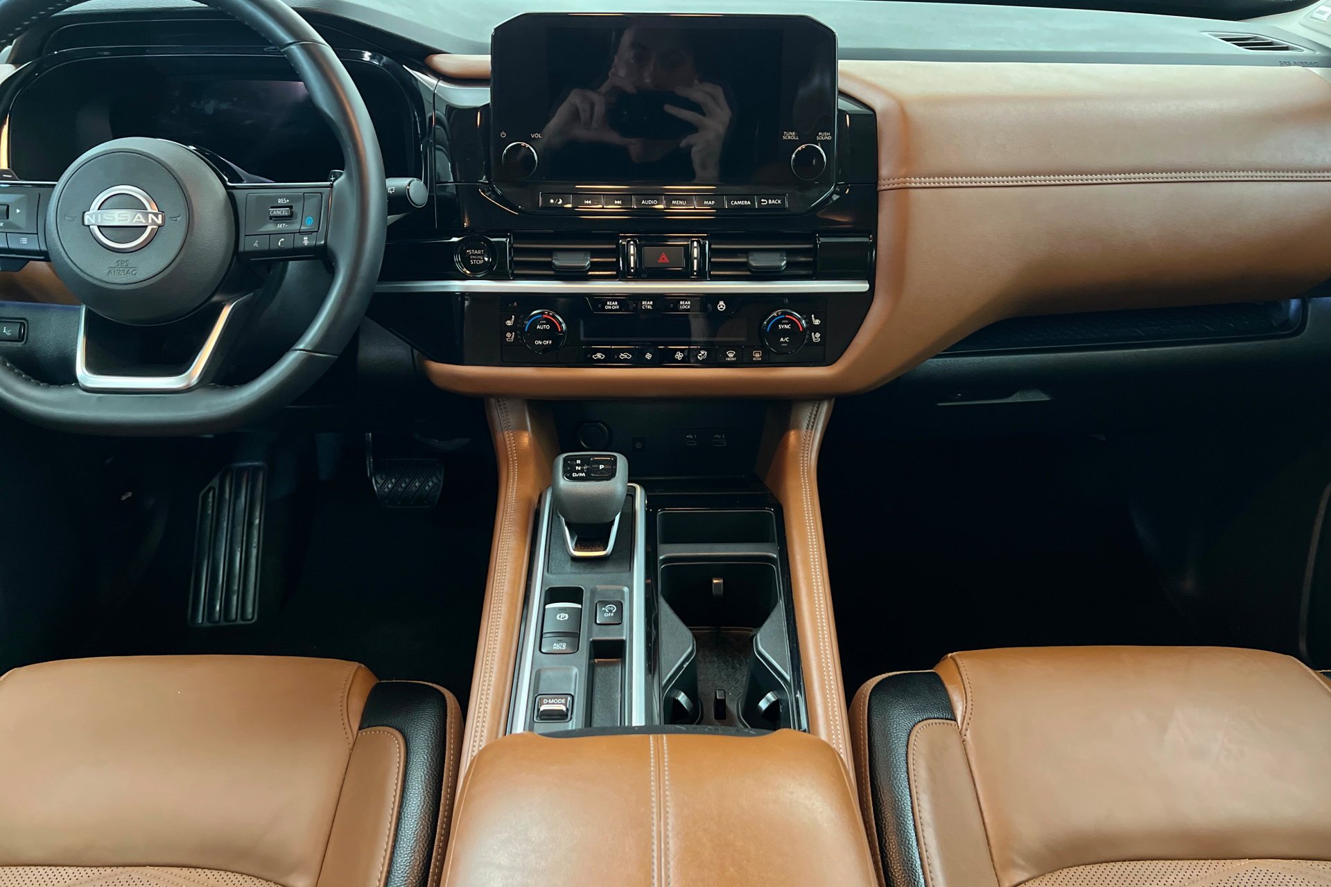 2025 Nissan Pathfinder Platinum - Photo 14