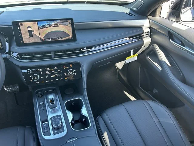 New 2027 HARBOR GRAY INFINITI Sport AWD image 18