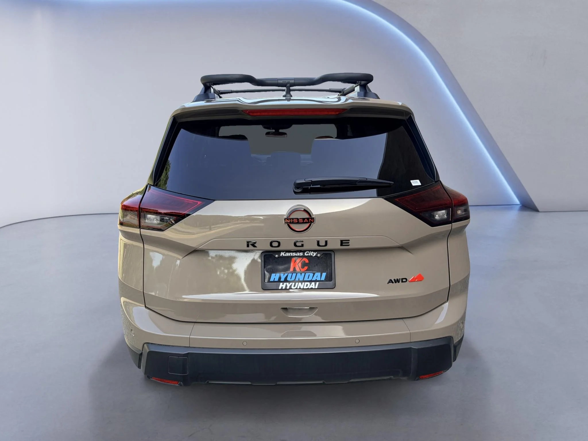 Used 2026 Tan Nissan Rock Creek image 4