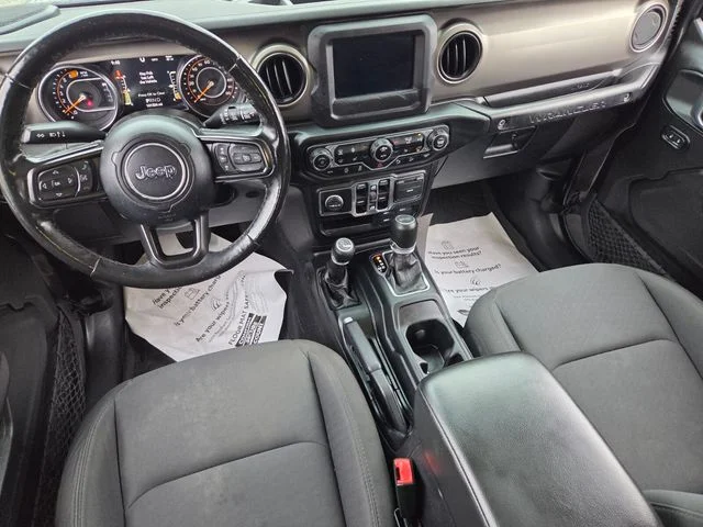 Used 2020 Gray Jeep Unlimited Sport image 9