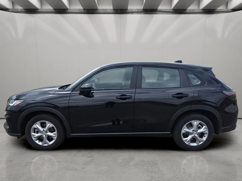 Used 2025 Crystal Black Pearl Honda LX image 2