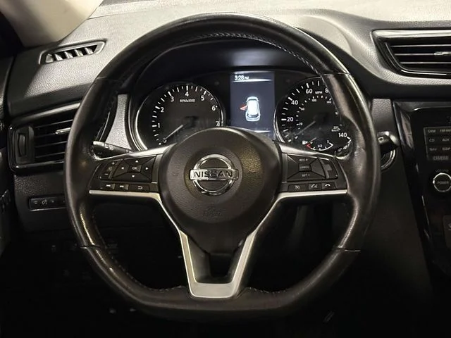 Used 2017 Magnetic Black Nissan SL image 19