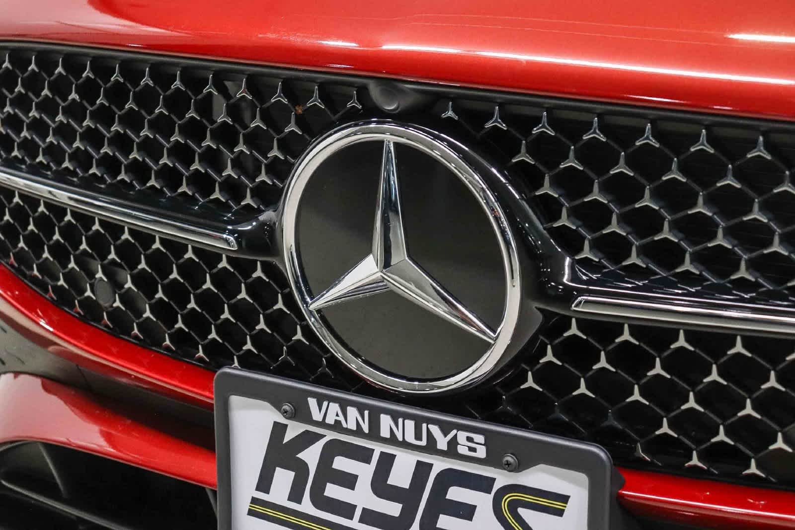 Certified Used 2026 MANUFAKTUR Patagonia Red Metallic Mercedes-Benz CLA 250 image 9