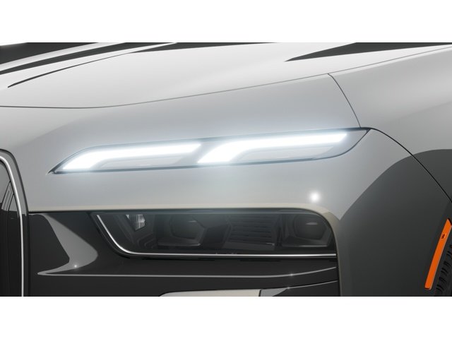 New 2026 Dravit Grey Metallic BMW 740i image 6