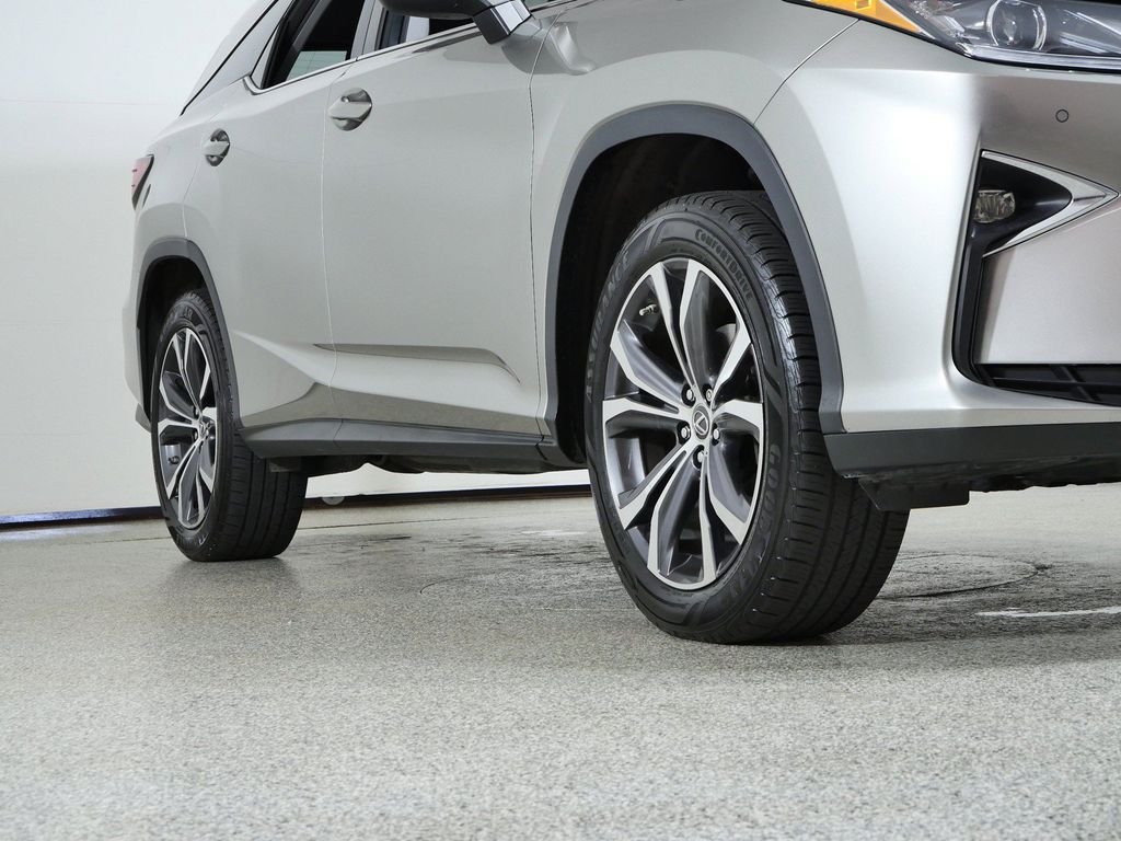 Used 2018 Silver Lexus 350L image 7