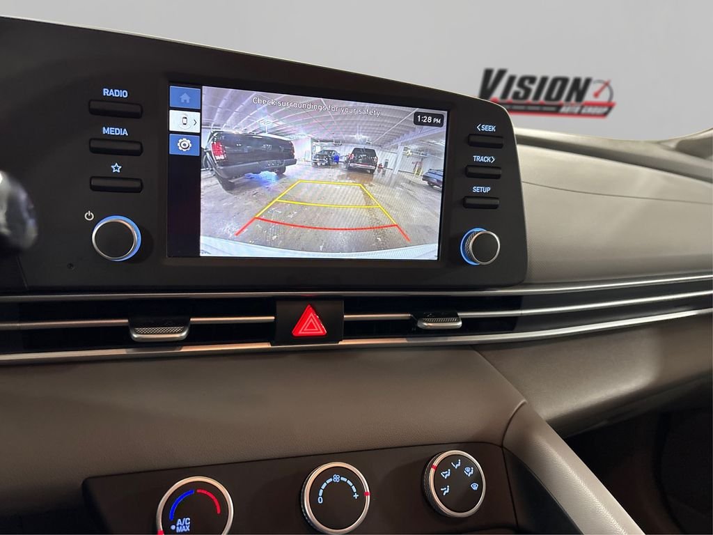 Certified Used 2025 White Hyundai SE image 30