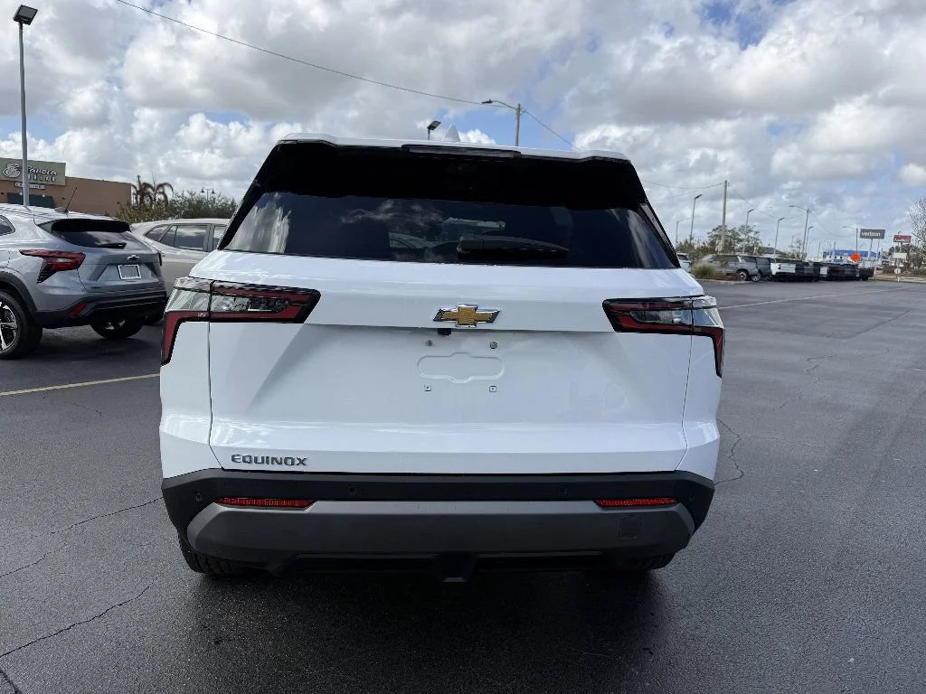 2026 Chevrolet Equinox LT - Photo 7
