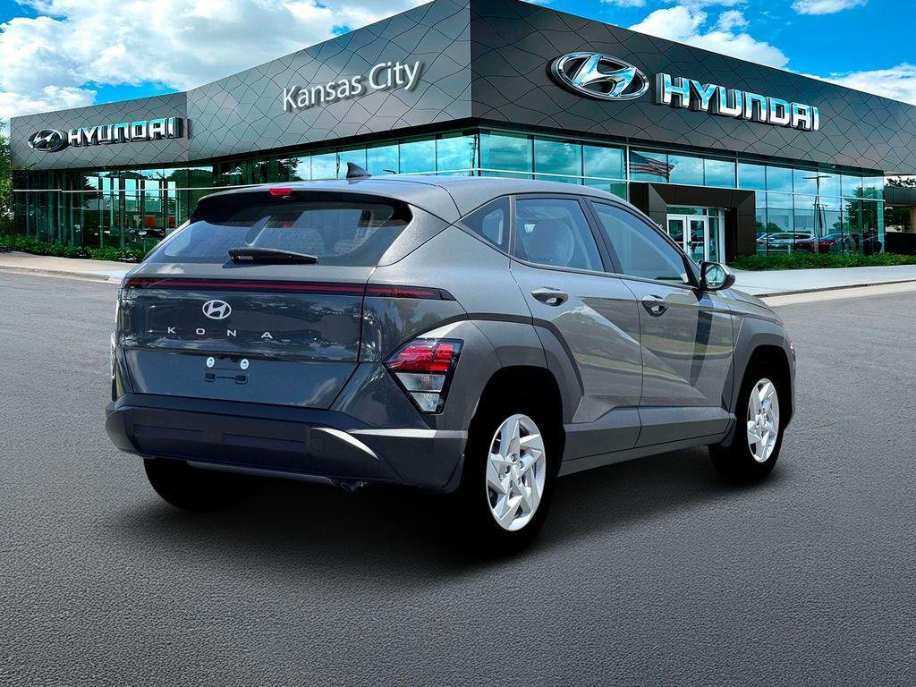 New 2026 Ecotronic Gray Pearl Hyundai SE FWD image 7