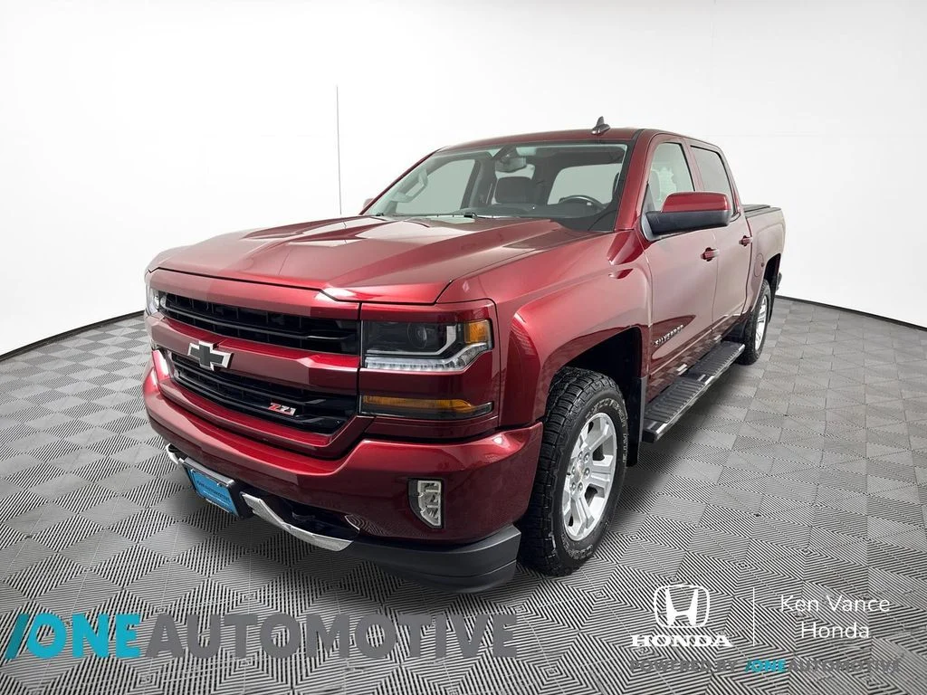 2017 Chevrolet Silverado 1500 LT Z71 4X4 Crew Cab Short Box's photo