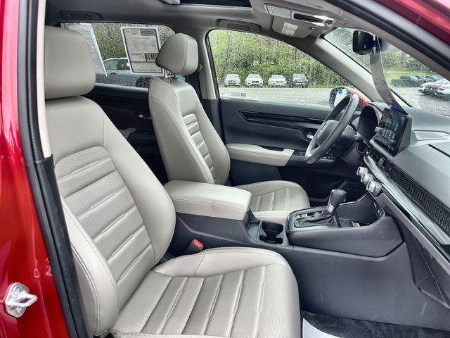 Certified Used 2023 Red Honda EX-L image 27