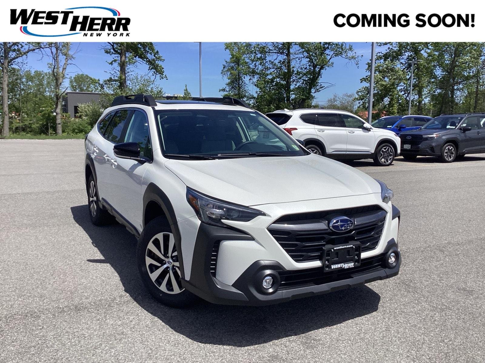 2025 Subaru Outback Premium's photo