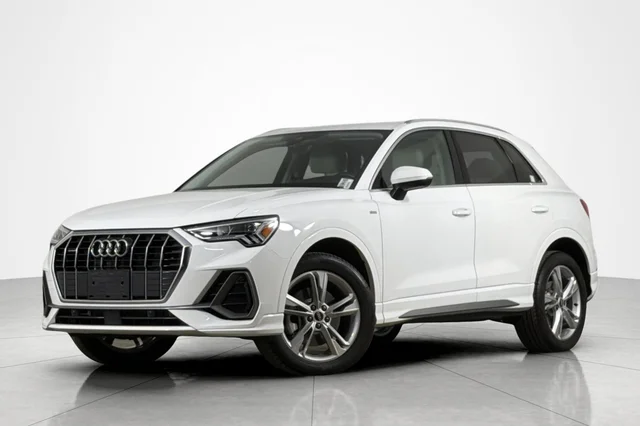 2023 Audi Q3 45 TFSI S Line Premium quattro's photo