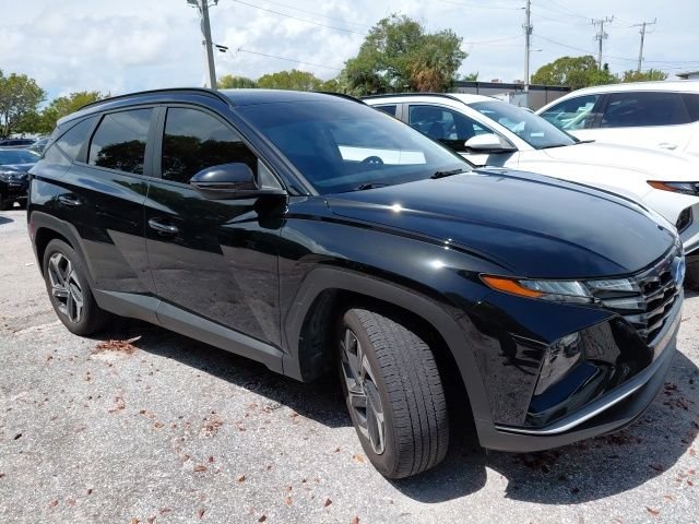 Used 2024 Black Hyundai SEL image 2