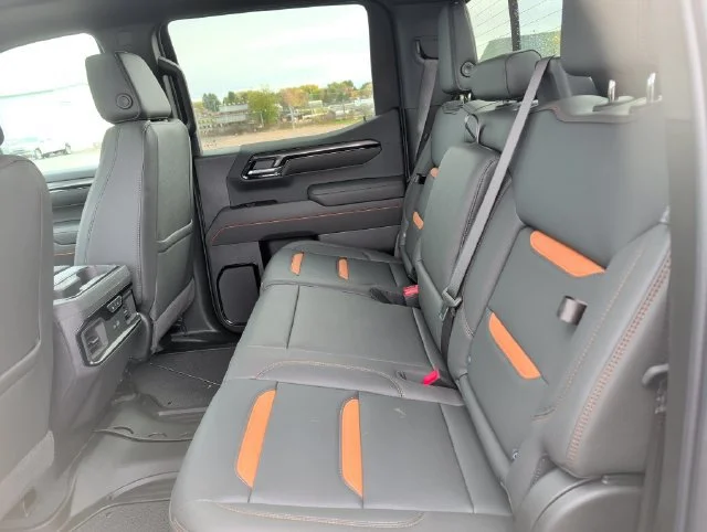 New 2026 Onyx Black GMC AT4 image 29