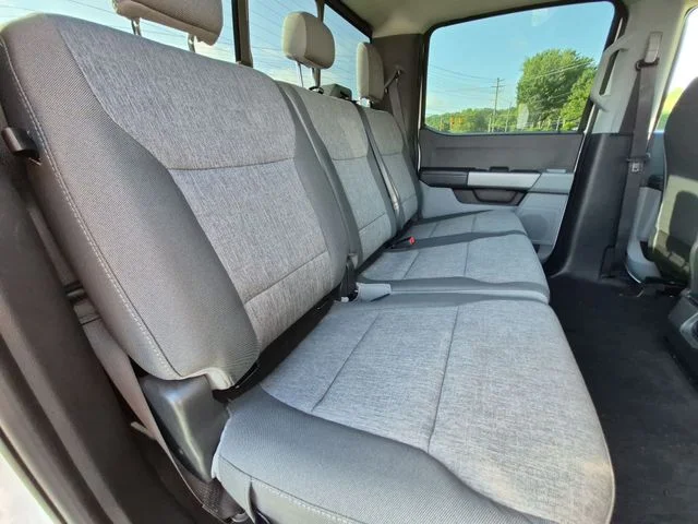 Used 2024 White Ford XL image 33