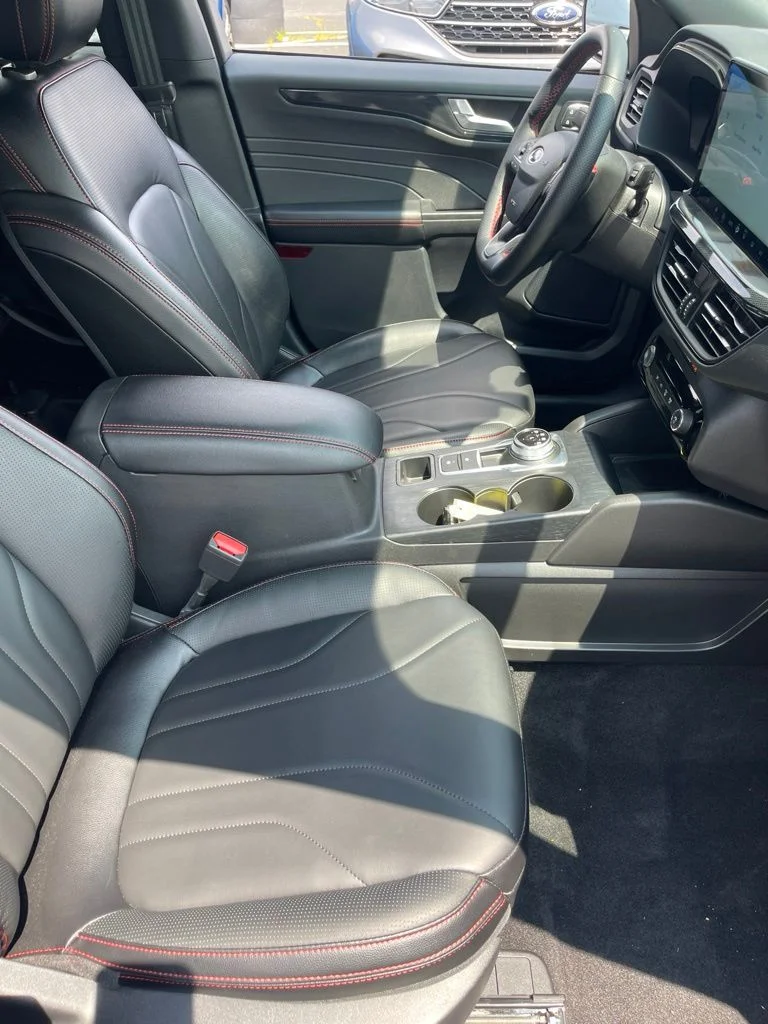 Used 2025 Black Ford ST-Line Elite image 21