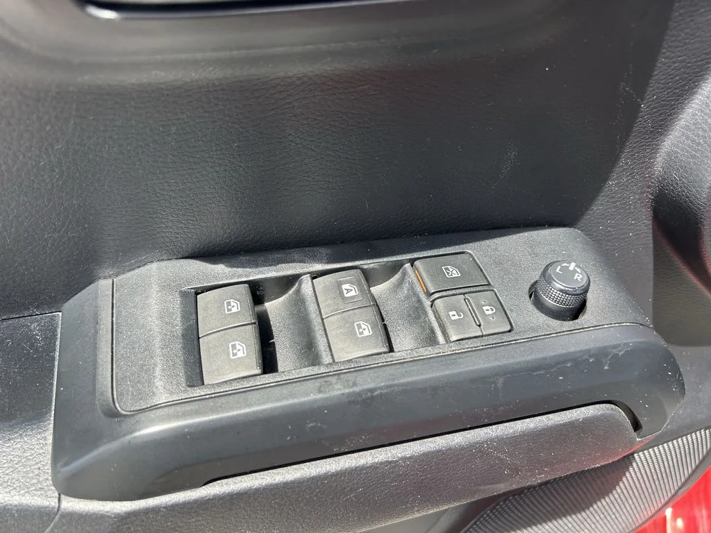 Used 2020 Red Toyota SR image 22