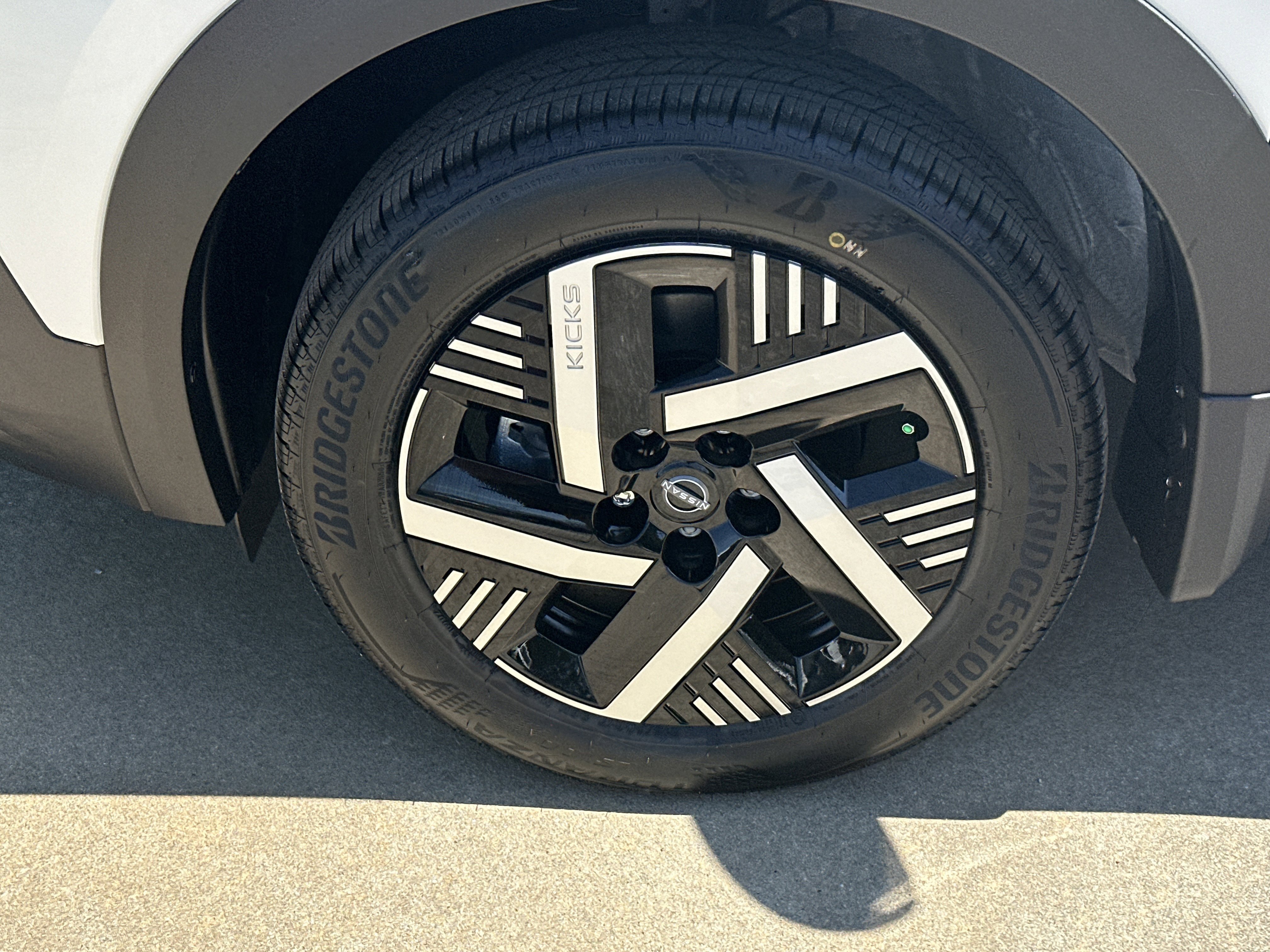 New 2026 Aspen White Tricoat Nissan SV image 12