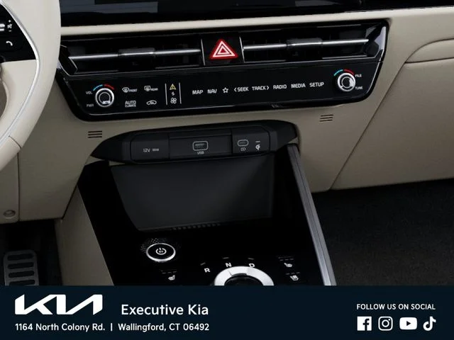 New 2026 White Kia Wave image 23
