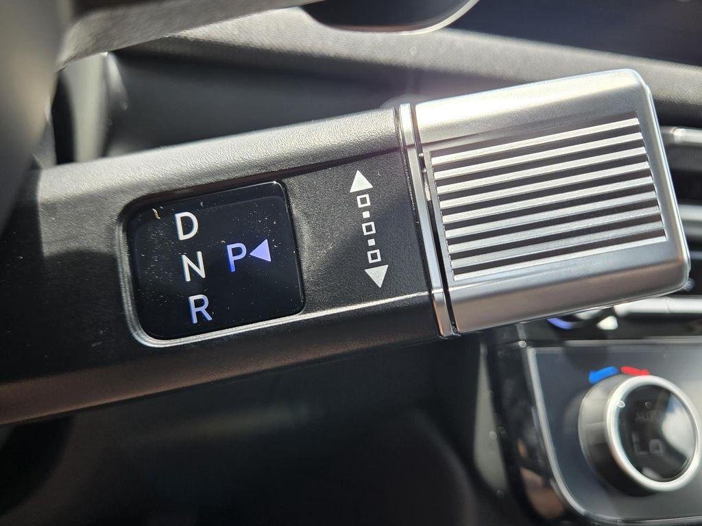 New 2026 Black Hyundai Limited FWD image 29