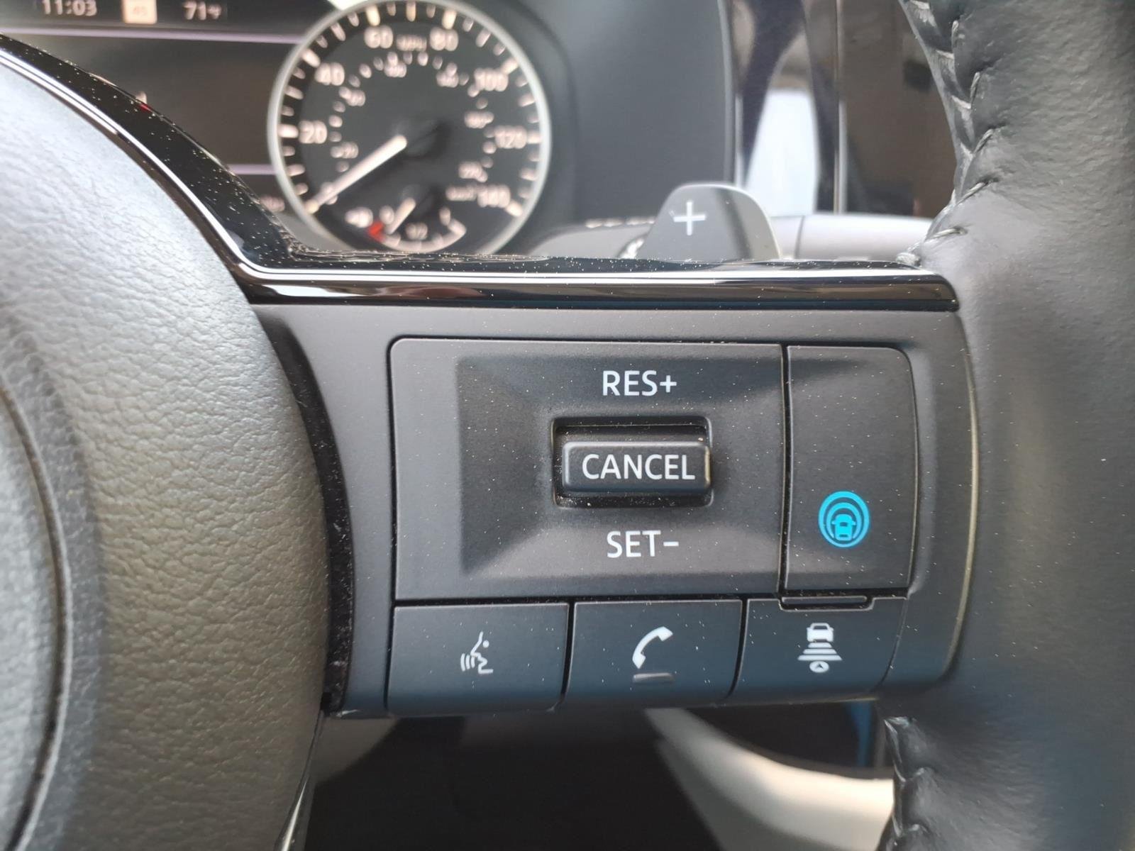 Used 2022 Deep Ocean Blue Pearl Nissan SL image 16