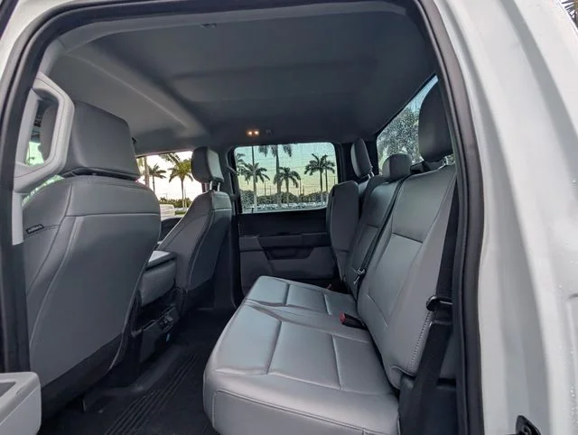 2025 Ford F-350 Super Duty XL - Photo 9
