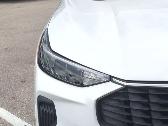 New 2026 Oxford White Ford Active® image 10