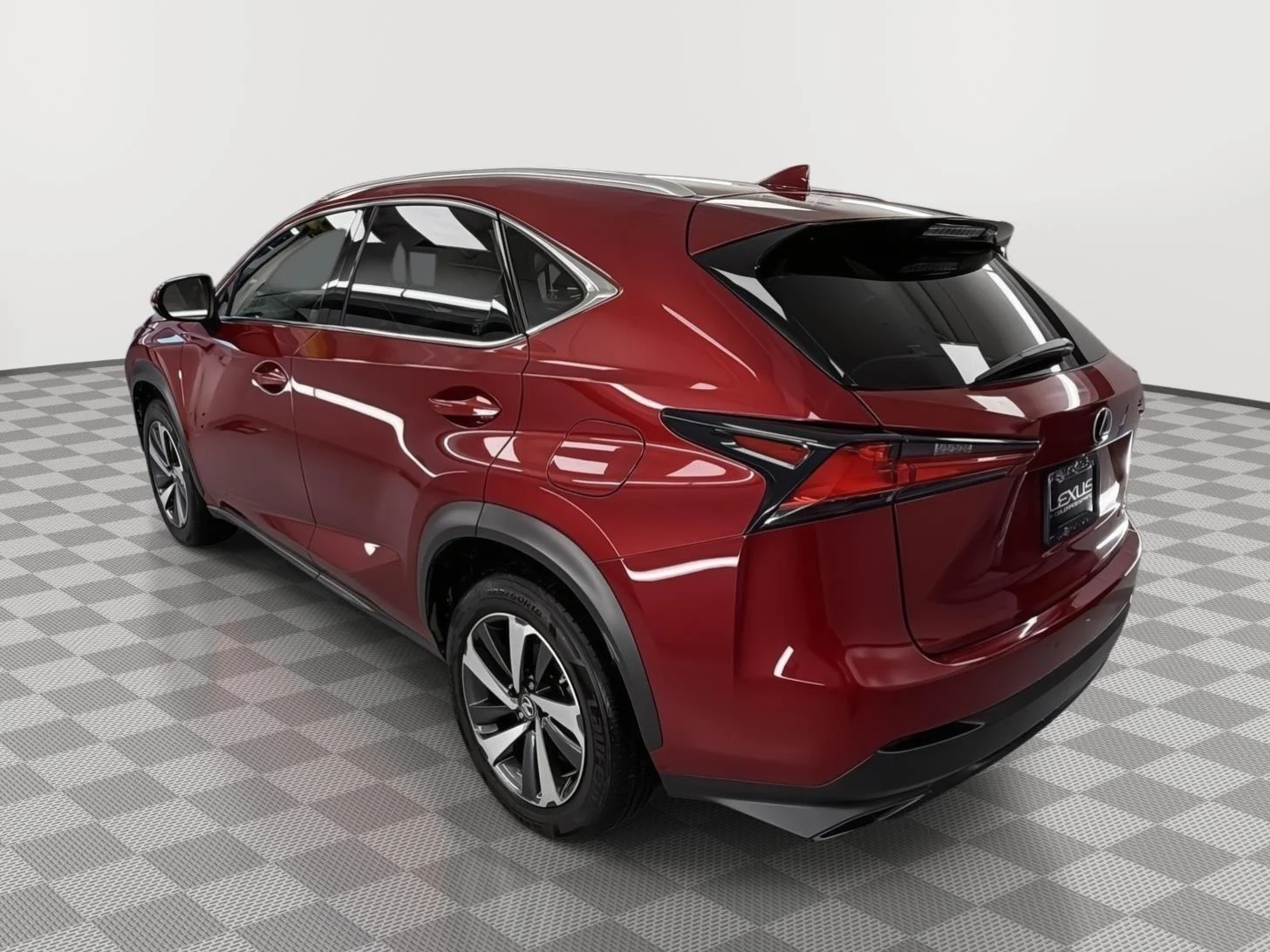 Used 2019  Lexus 300 image 8
