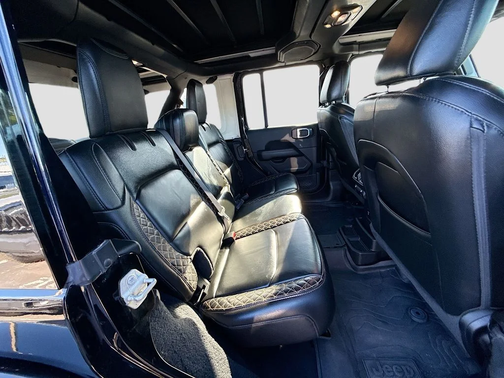 Used 2022 Black Jeep Unlimited Sahara High Altitude image 32