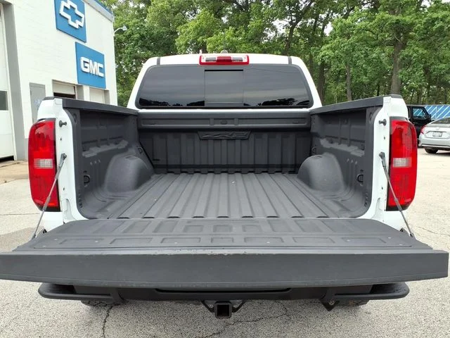 Used 2019 White Chevrolet ZR2 image 18