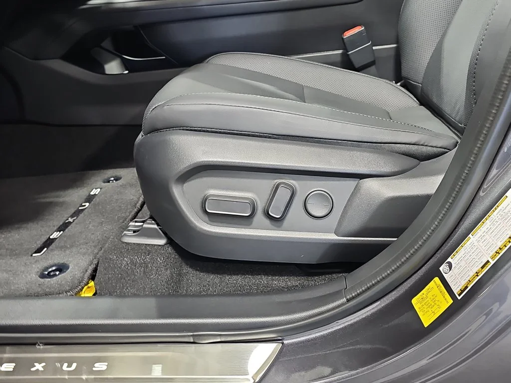 New 2026 Cloudburst Gray Lexus PREMIUM AWD image 28