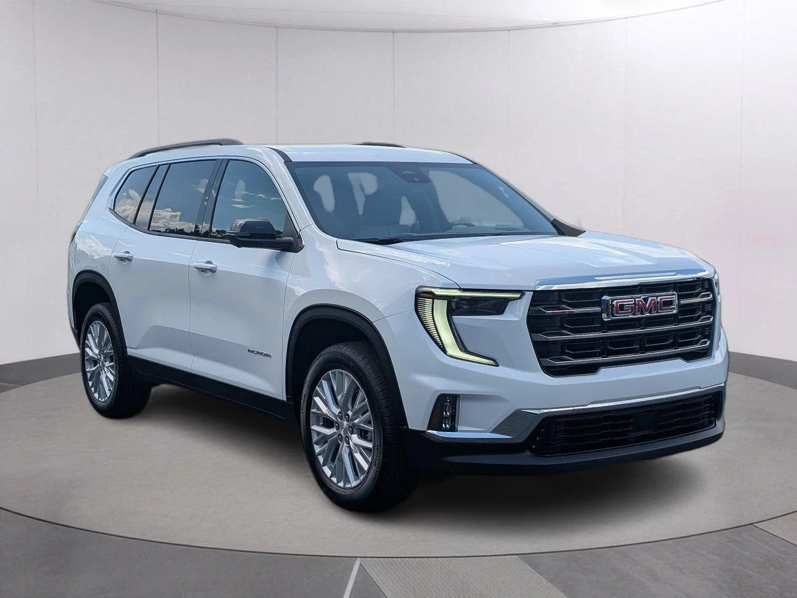 New 2027 Summit White GMC Elevation image 7