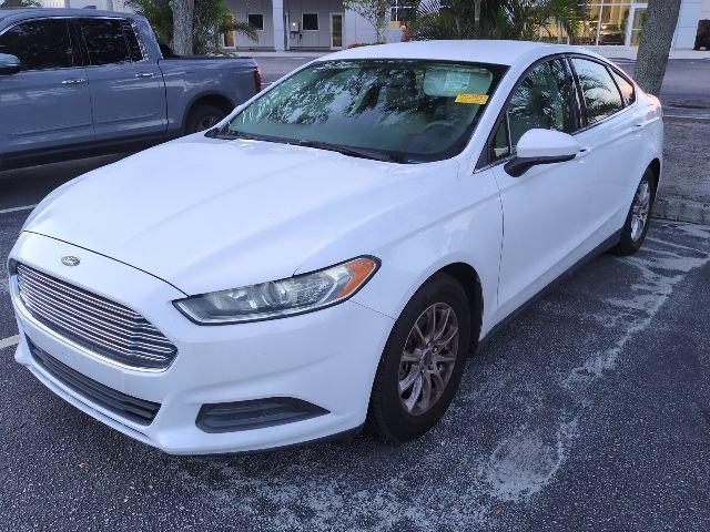 Used 2015 Oxford White Ford S image 5