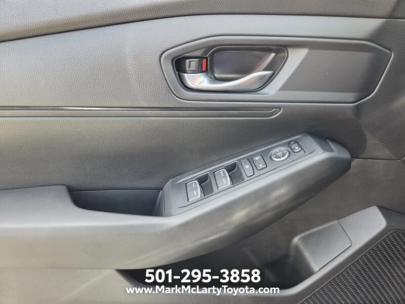 Used 2025 Crystal Black Pearl Honda LX CVT image 24