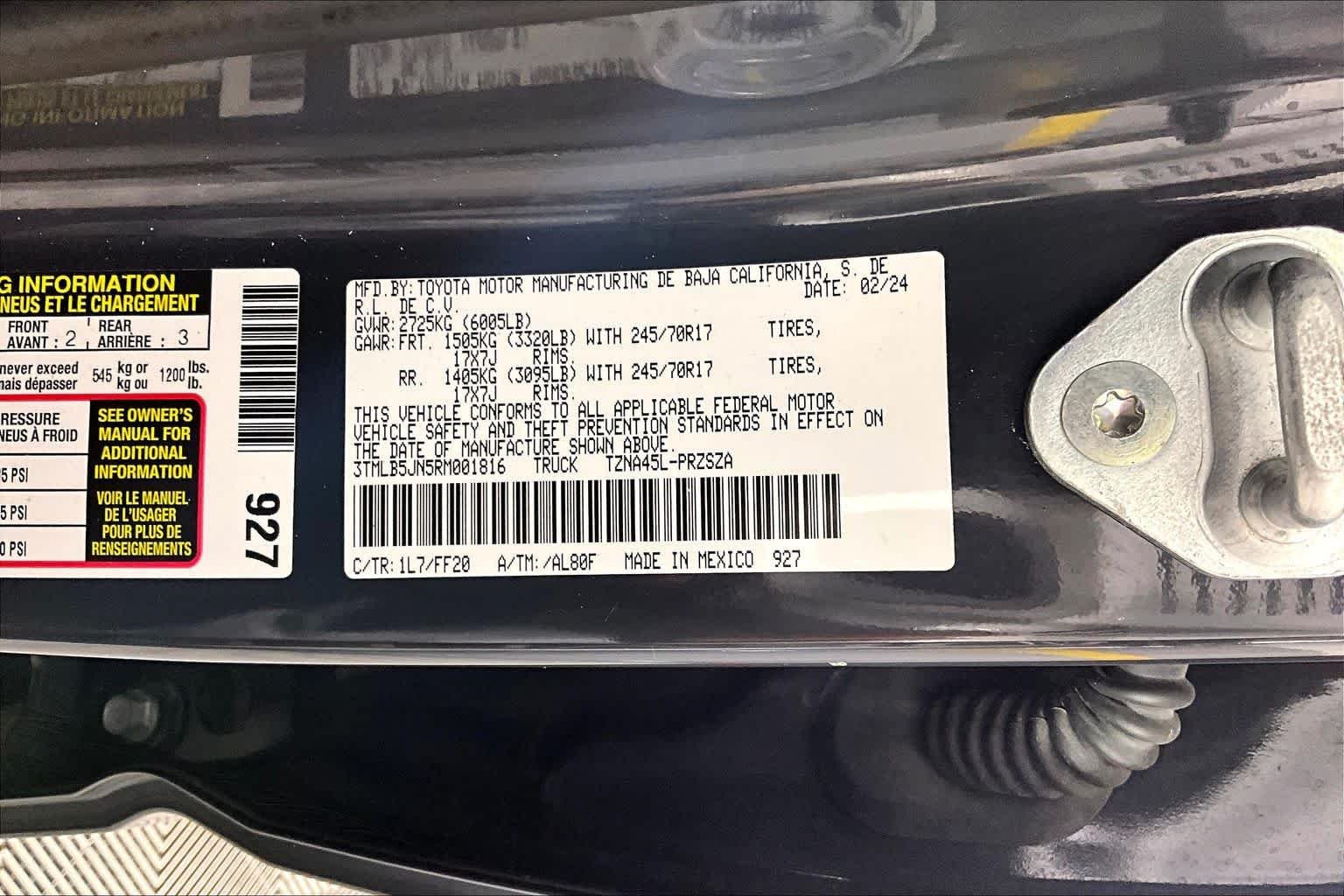 Used 2024 Underground Toyota SR5 image 32