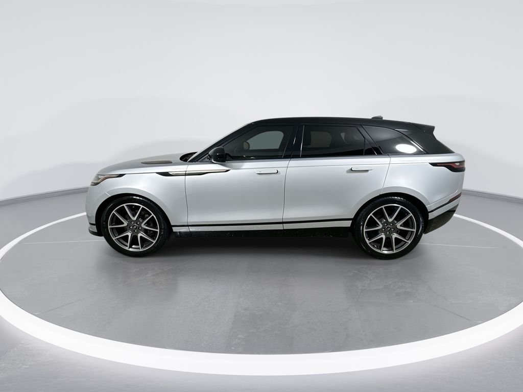 Certified Used 2022 Silver Land Rover P250 R-Dynamic S image 5