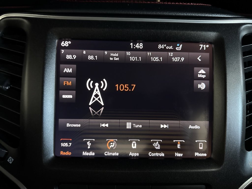 Used 2019 Crystal Metallic Jeep Trailhawk image 28