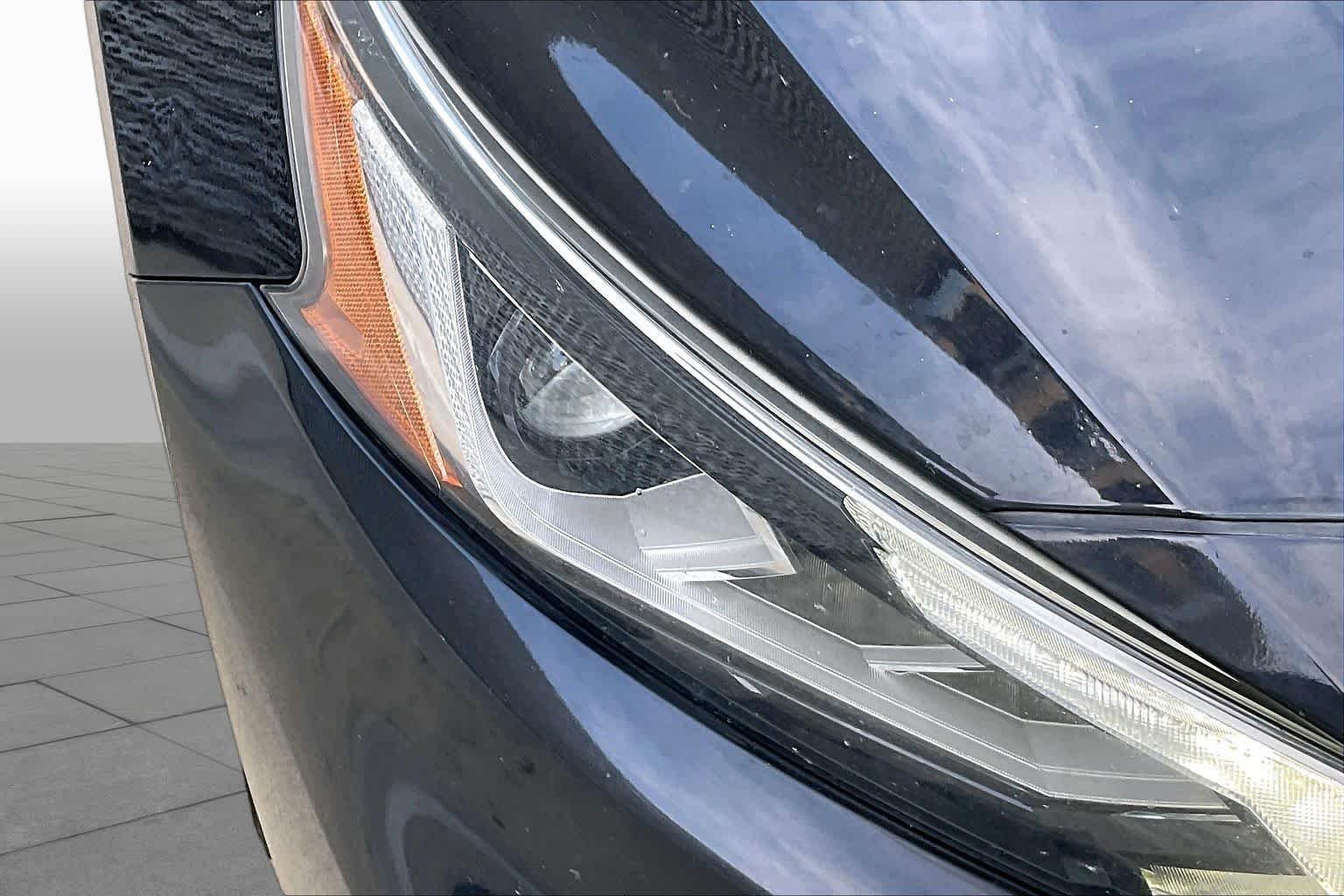 Used 2020 Super Black Nissan 2.5 Platinum image 28