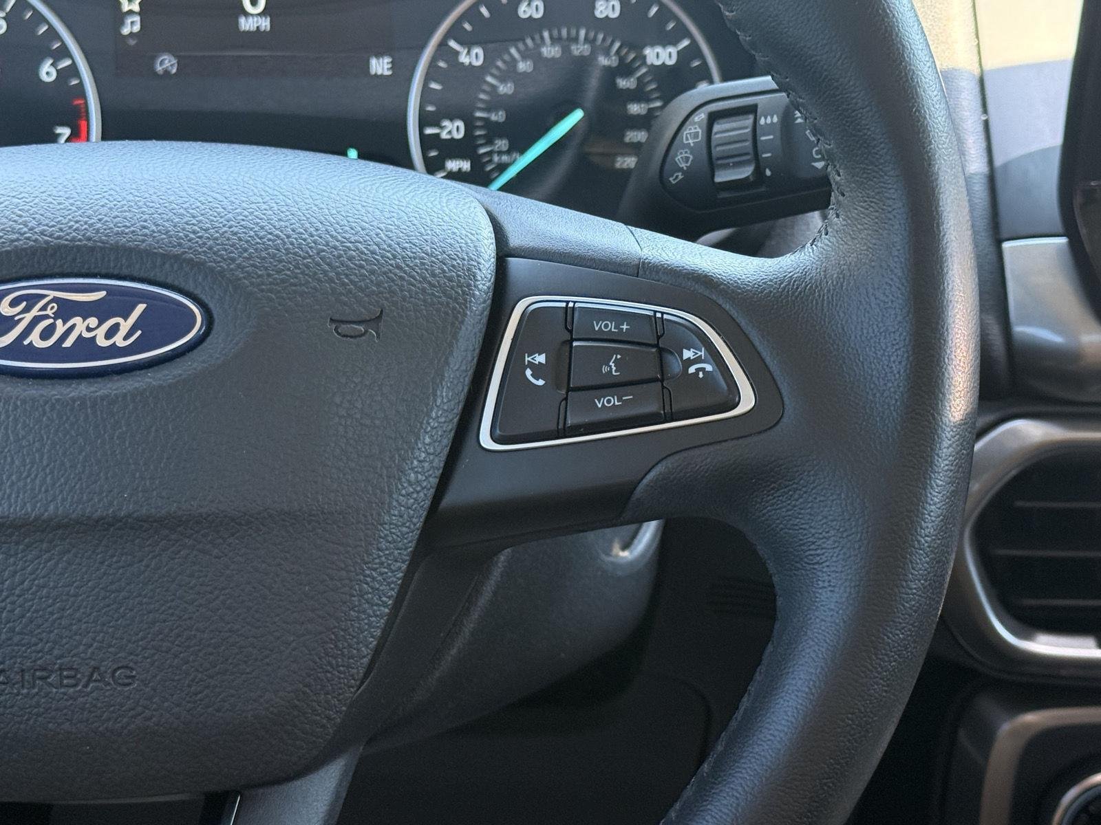 Used 2019 Shadow Black Ford SE image 24