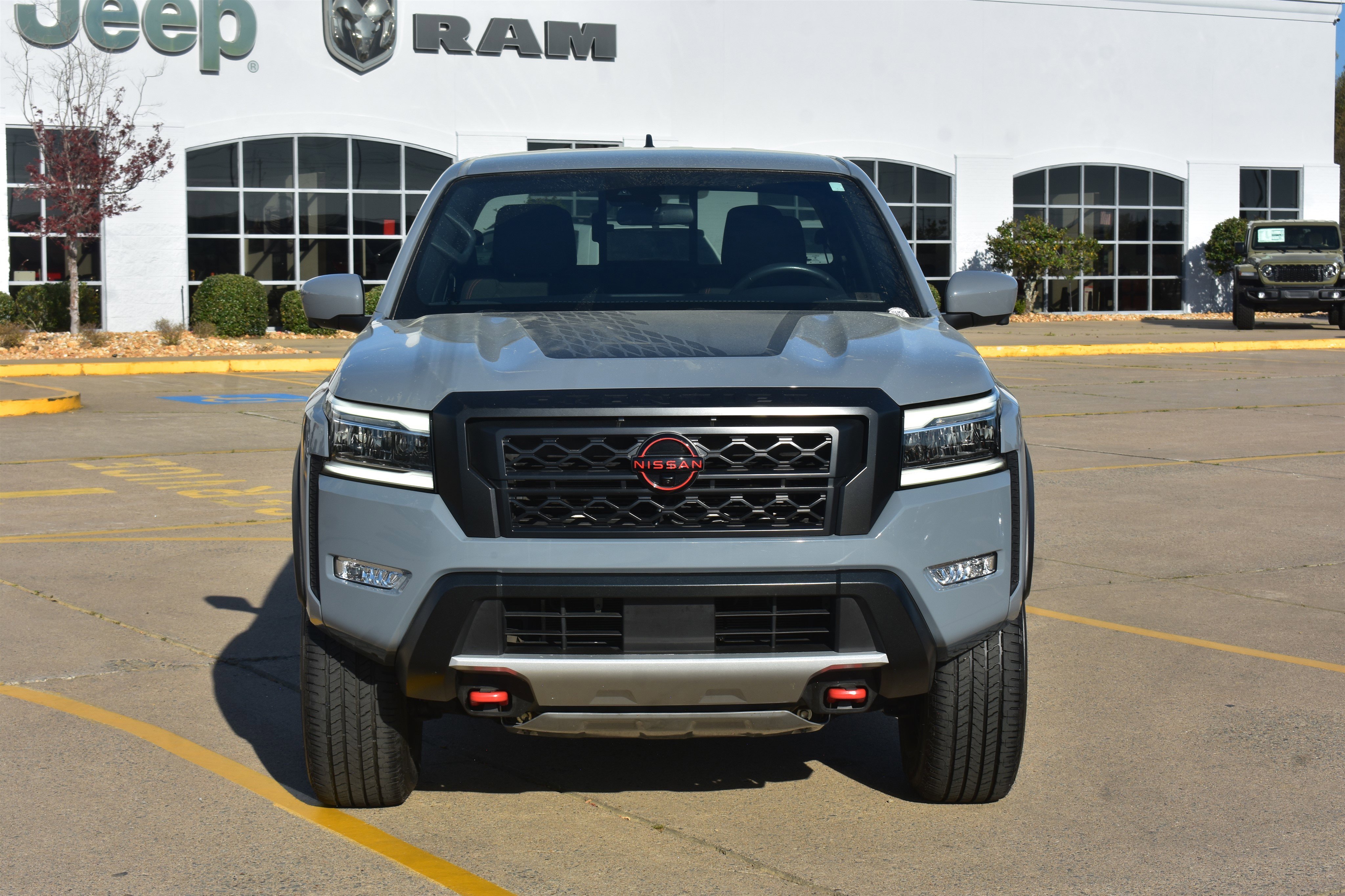 Used 2024 Nissan Frontier PRO-4X with VIN 1N6ED1EK3RN604892 for sale in Little Rock