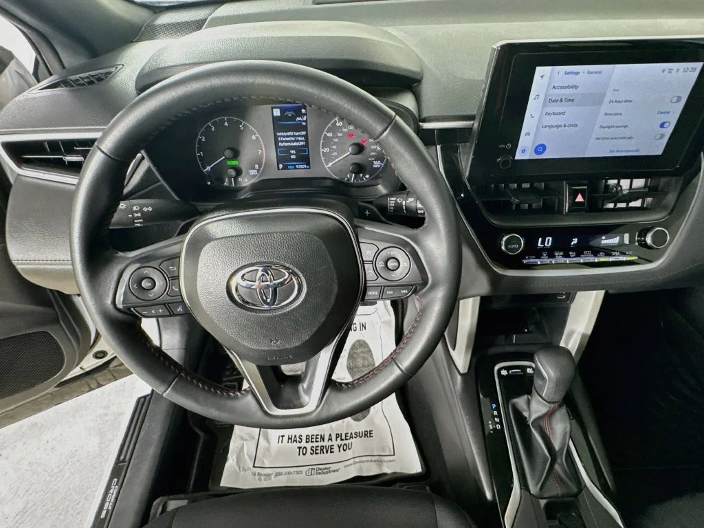 Used 2025 Wind Chill Pearl Toyota Hybrid Nightshade image 12