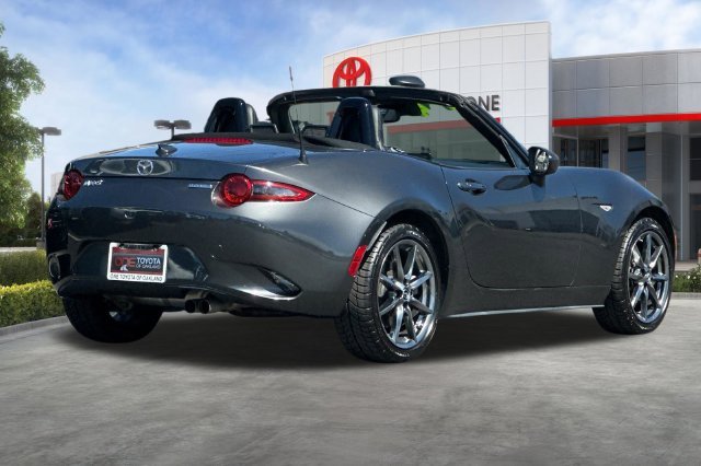 Used 2020 Gray Mazda Grand Touring image 5