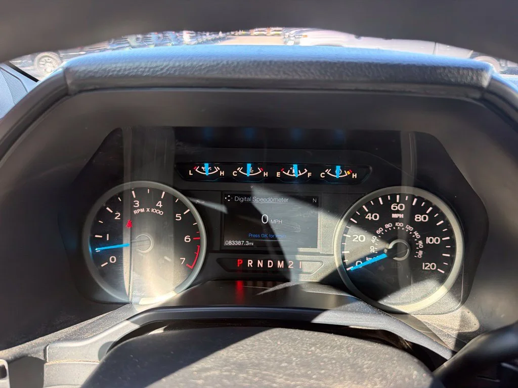 Used 2016 White Ford XLT image 1