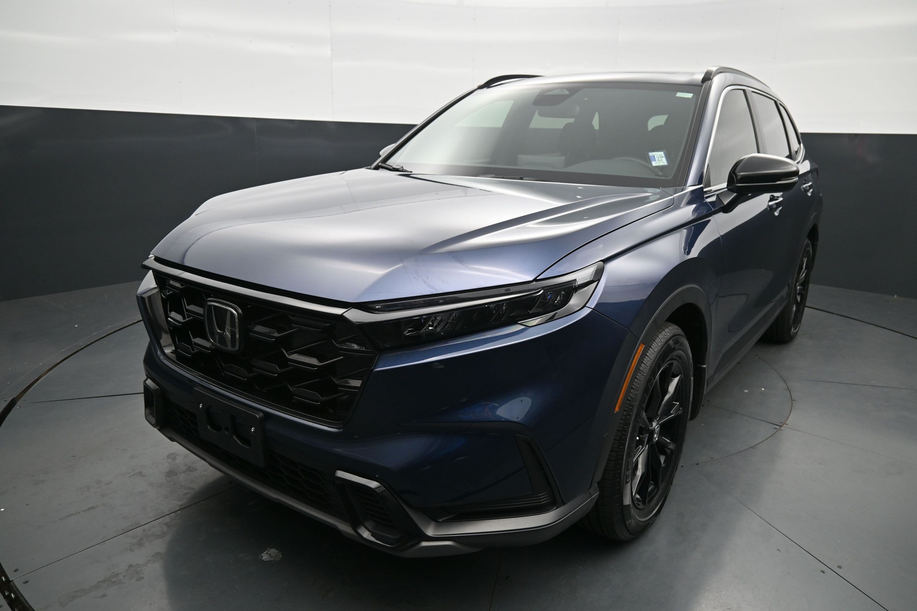 Certified Used 2025 Still Night Pearl Honda Sport image 9