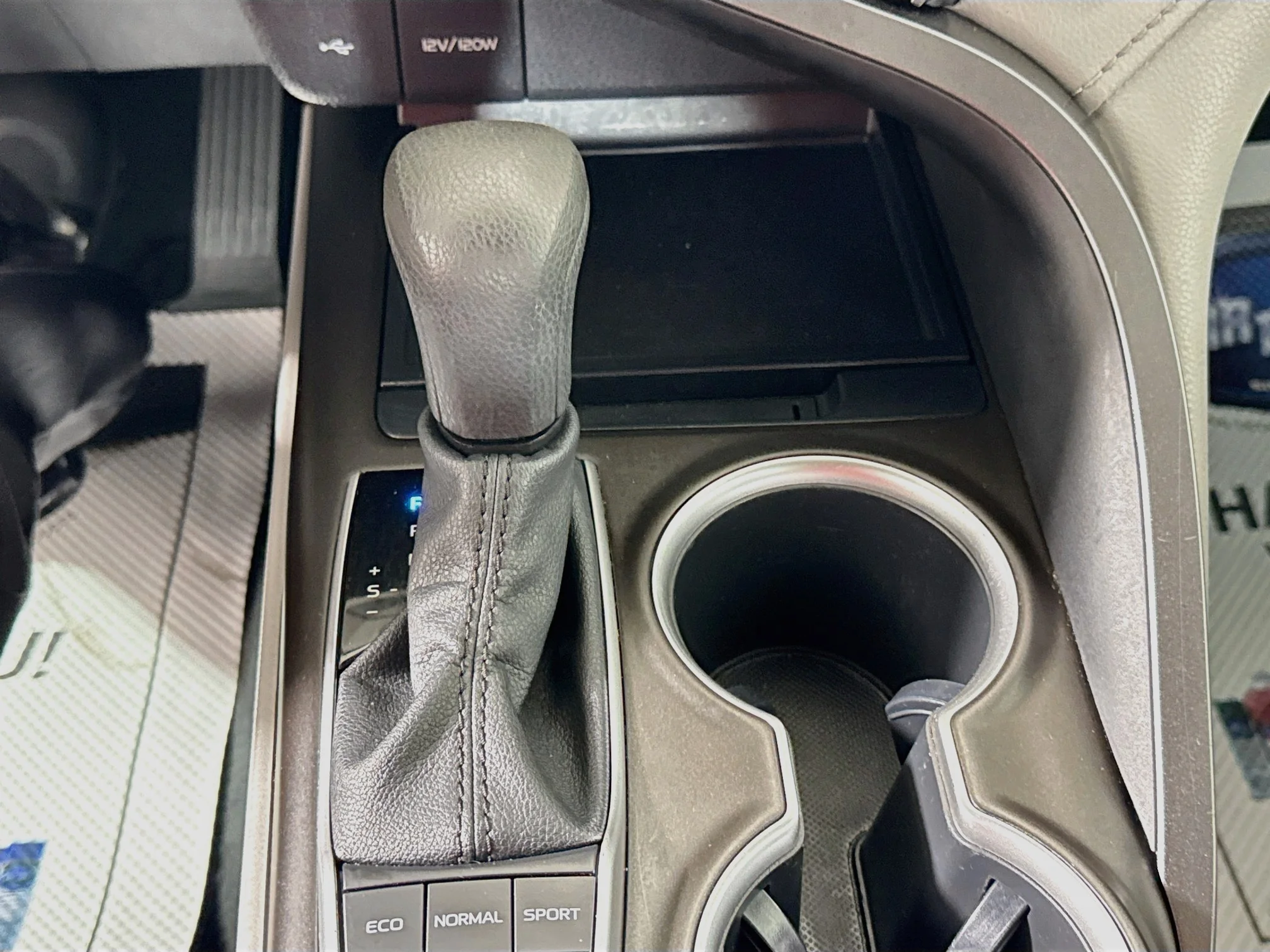 Certified Used 2022 Predawn Gray Mica Toyota LE image 17