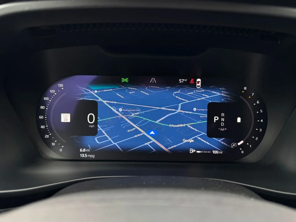 2024 Volvo XC40 Core - Photo 19
