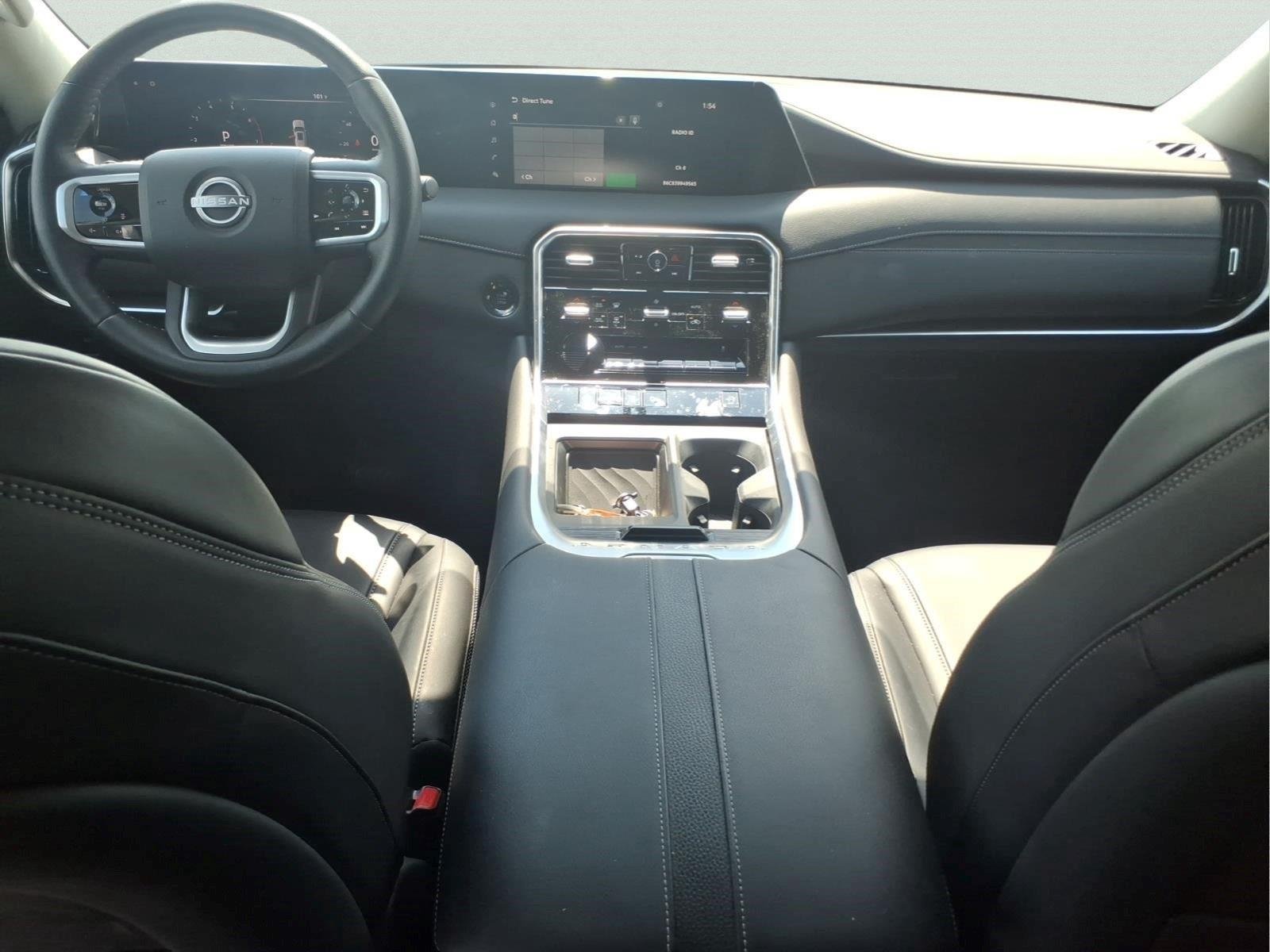 Used 2025 Super Black Nissan SV image 15