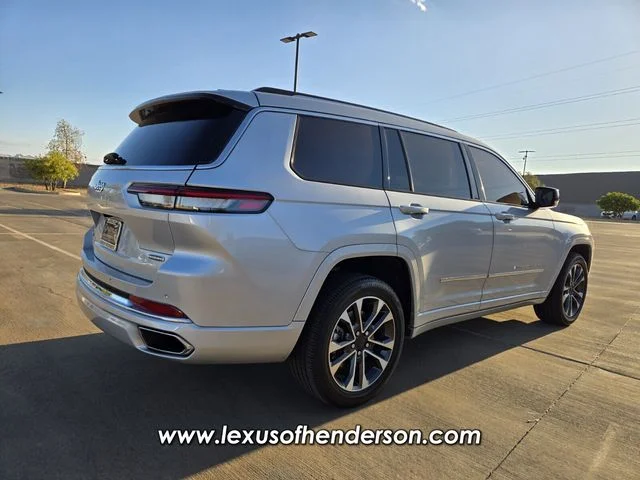 Used 2021 Silver Jeep Overland image 6