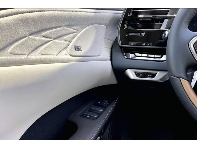 New 2026 Eminent White Pearl Lexus LUXURY image 27