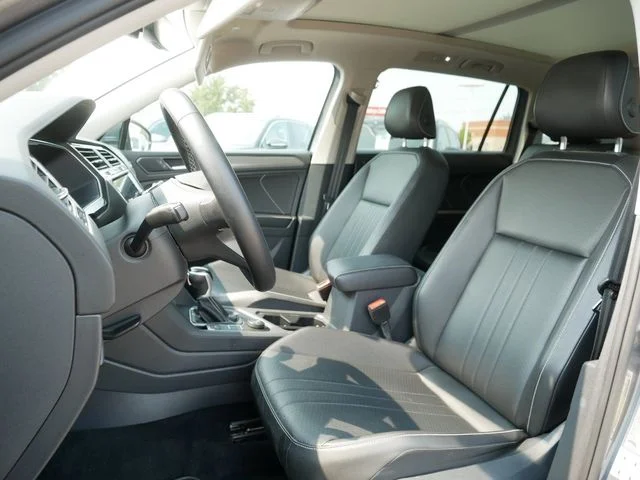 Certified Used 2022 Gray Volkswagen 2.0T SE image 15